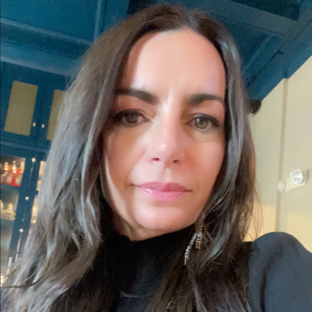 Meet your Posher, Cristina